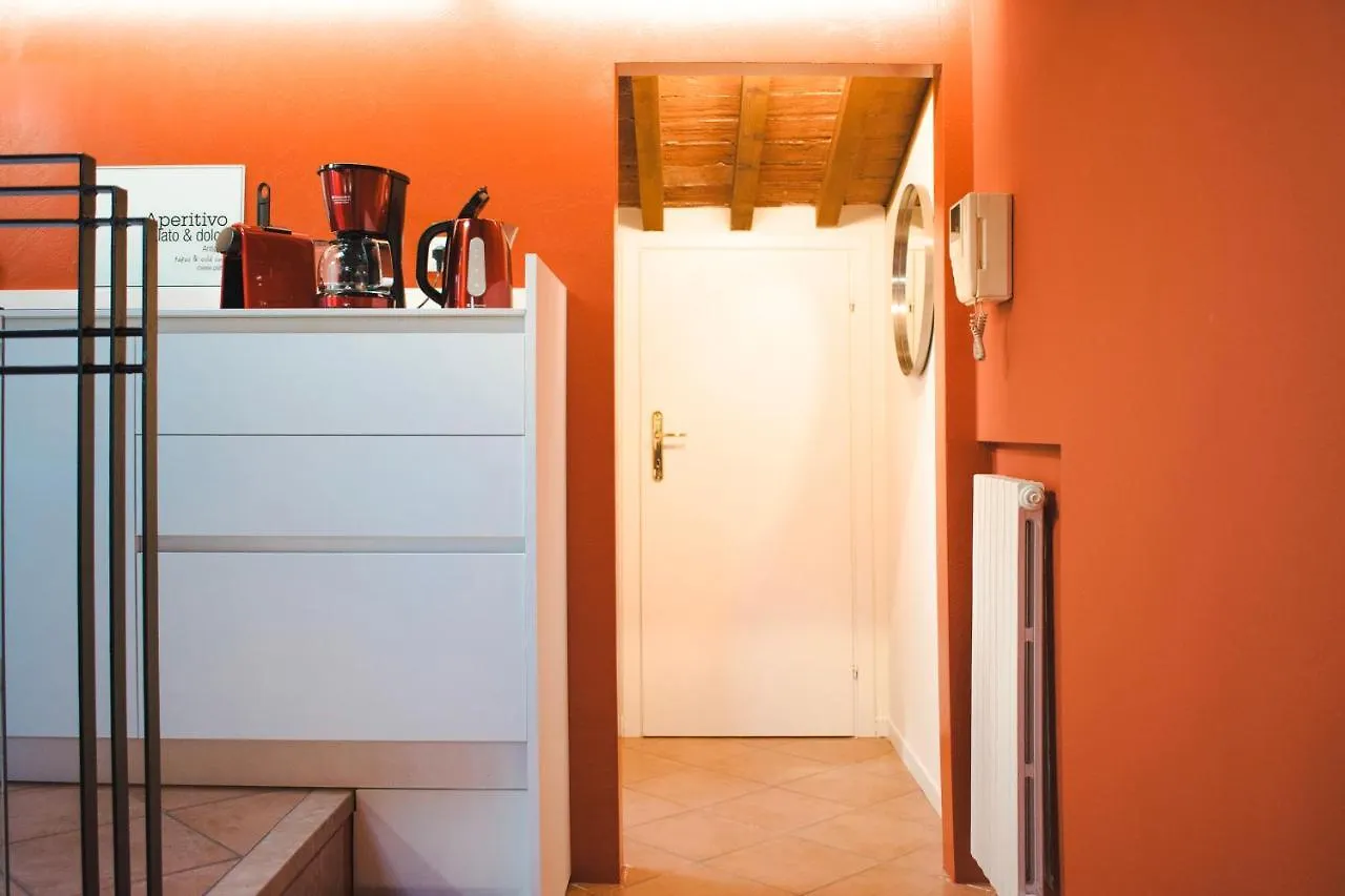 Apartment Vicolo Amanti Verona Italy