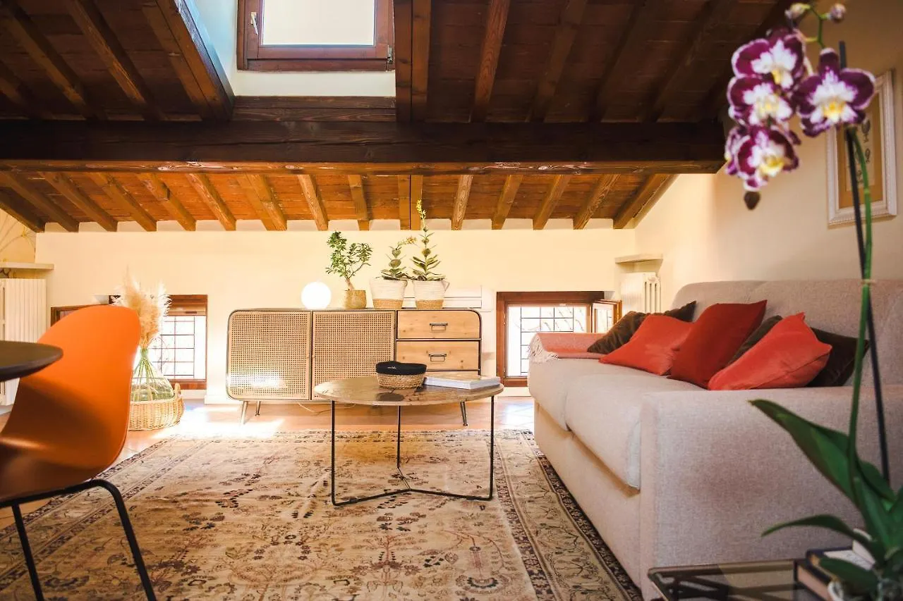 Apartment Vicolo Amanti Verona