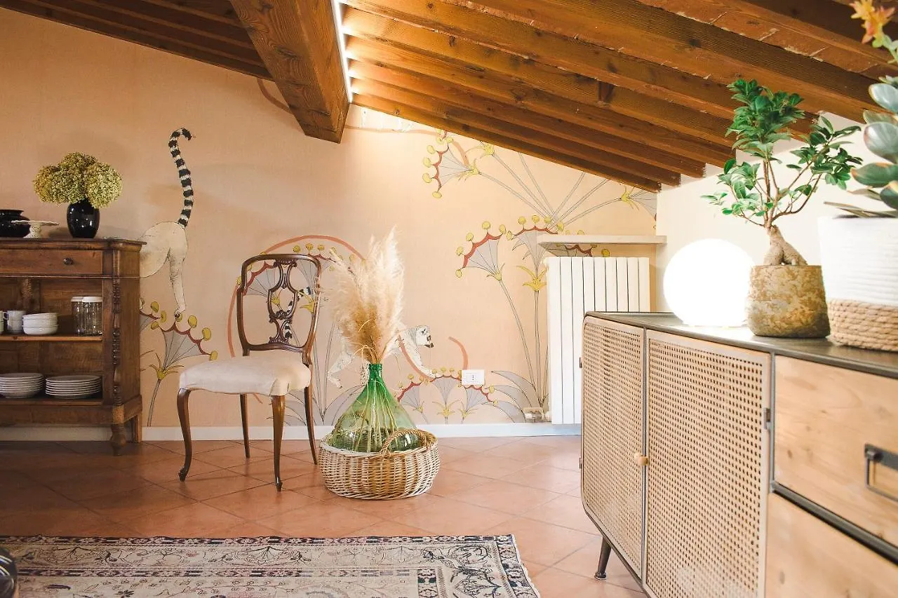 Apartment Vicolo Amanti Verona Italy