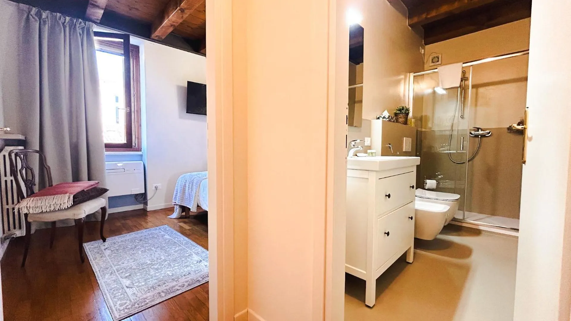 Vicolo Amanti Verona Italy